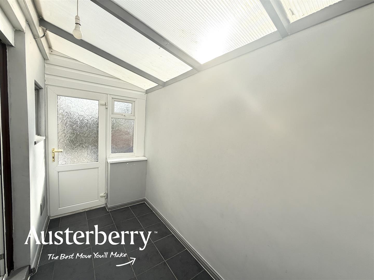 2 bed property in Colley Road, Stoke-On-Trent